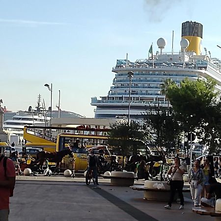 Central Apartment A Due Passi Dal Porto Palermo Exterior photo